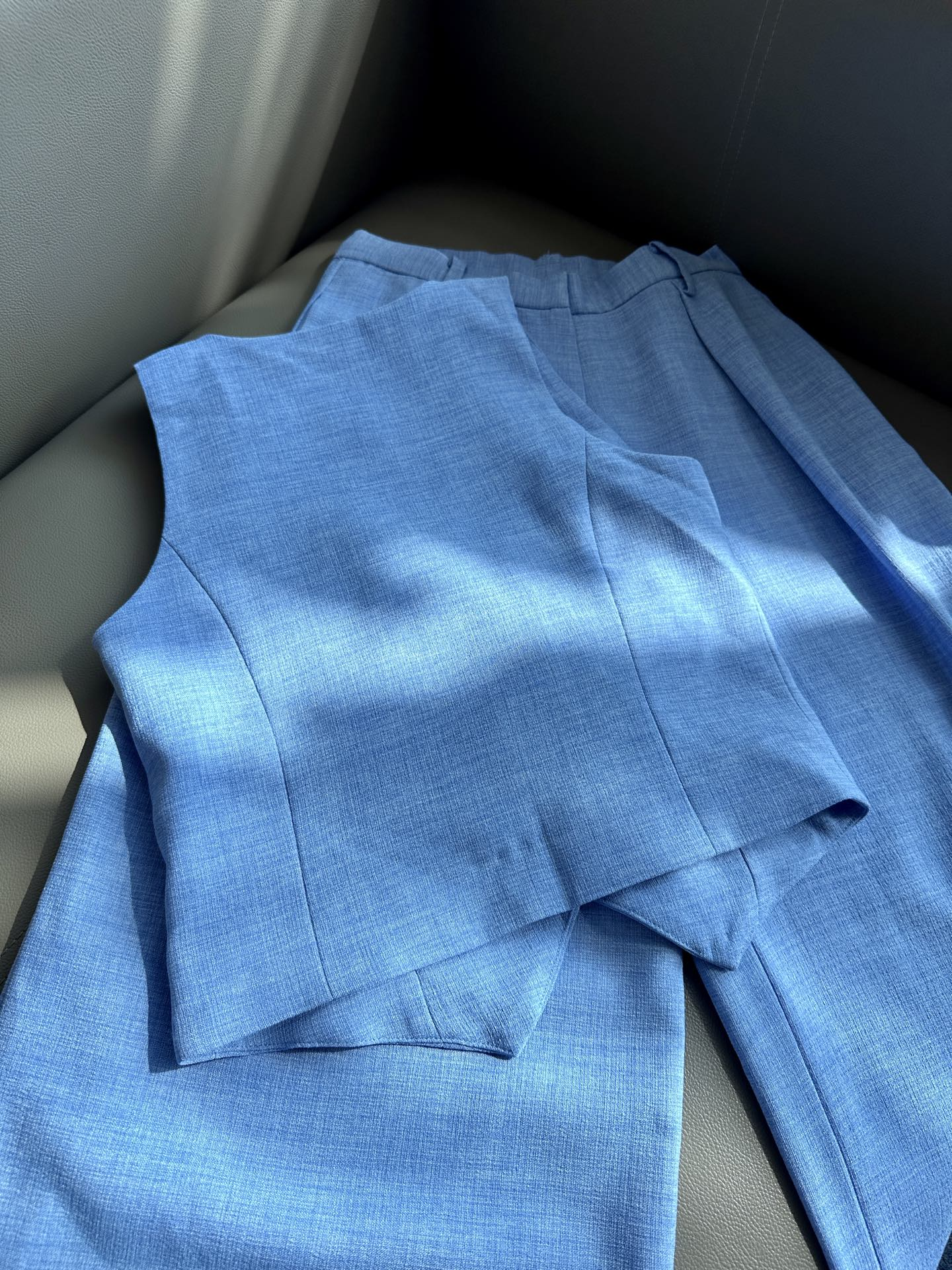 womens casual suits business Vogue Paris 2025 Fashion Week Show Customized Fashion Tailored clothing.M23