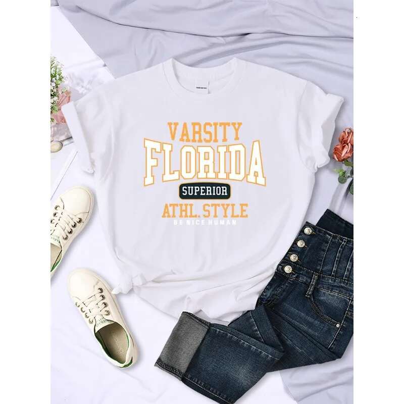 Dongdumaoyi New Summer Pure Informal Personal Cartoon Journey Art Ladies Cotton Plus Size Casual T Shirt