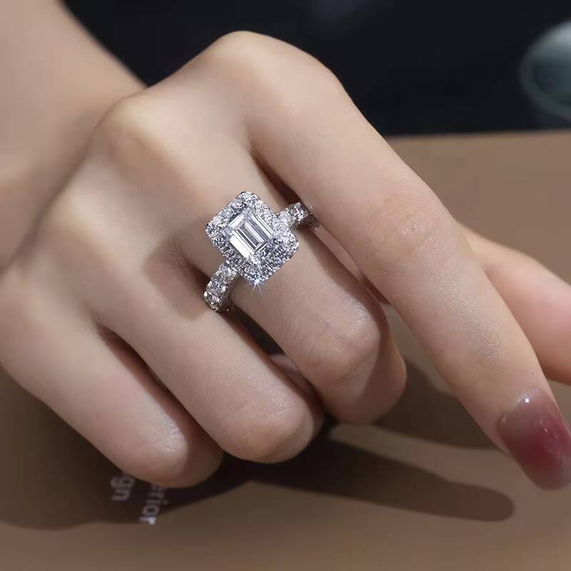 Customized Jewelry 14K 18K IGI Lab Diamond Ring Eternity Wedding Diamond Engagement Ring