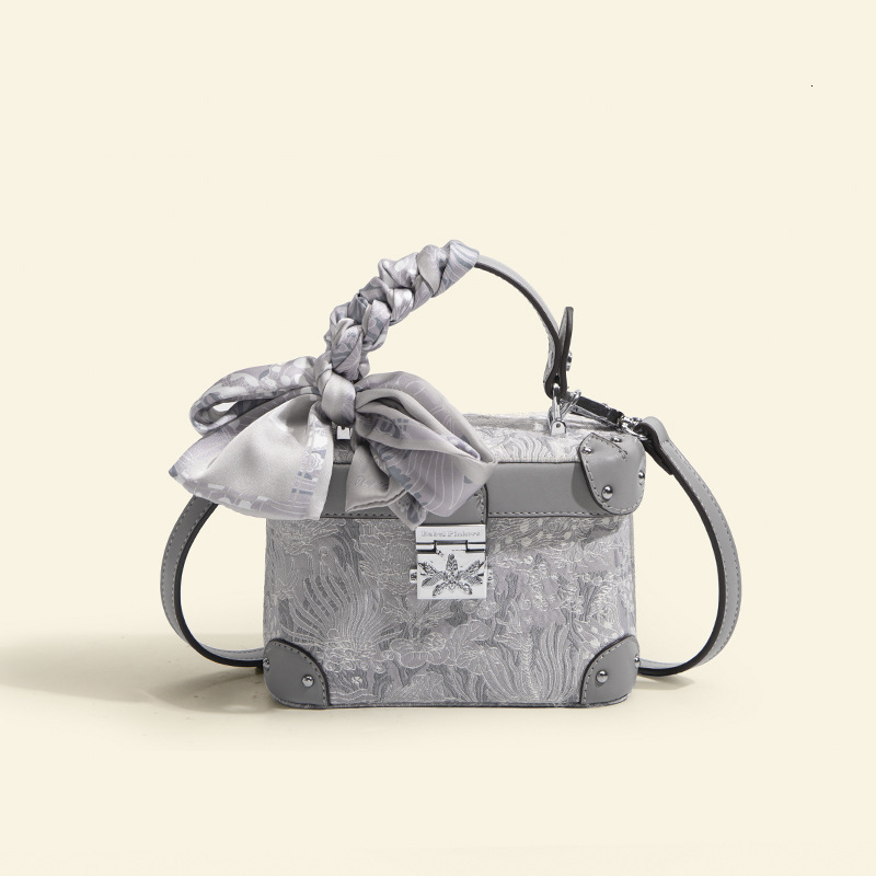 2025 New Embroidered Texture Designer Bag Women's Retro Fashion PU Leather One-shoulder Crossbody Handbag