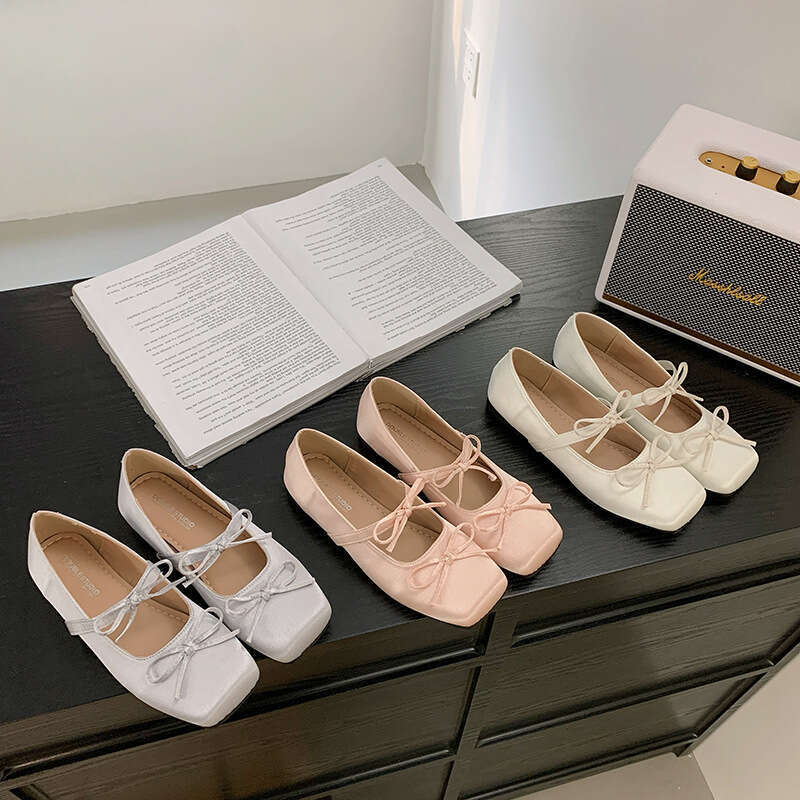 Spring 2025 Four Seasons Bean Versatile Mary Jane Comfortable Scoop Trendy Square Head with Increased Height Single Shoes Women's Soft Bottom