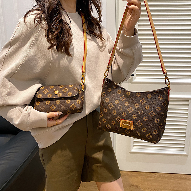 Ladies crossbody bag, large capacity commuter hand shoulder bag, fashionable casual luxury bag, women's shoulder bag, classic retro letter bag, l
