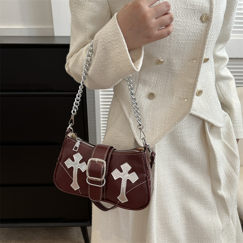 2025 New Designer Bag Free Delivery Shoes By Korean Version Contrasting Color Underarm Women's Autumn Style 2023 Fashion Casual Small Square Bag,