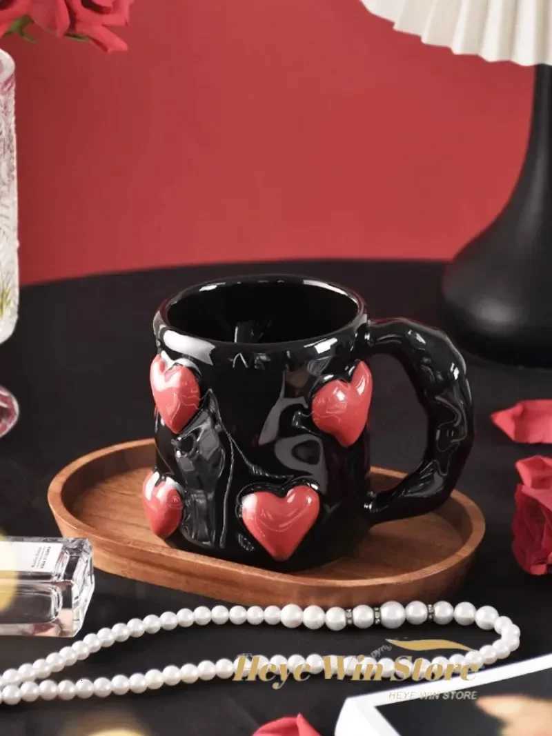 3D Heart-shaped Design Vintage Ceramic Mug Cute Large Capacity 3D Embossed Coffee Cup Kitchen Drinkware Set Y251125