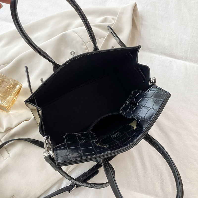free shipping designer shoulder bags New Fashionable Versatile Crossbody Bag for woman vintage Artwork lady bag