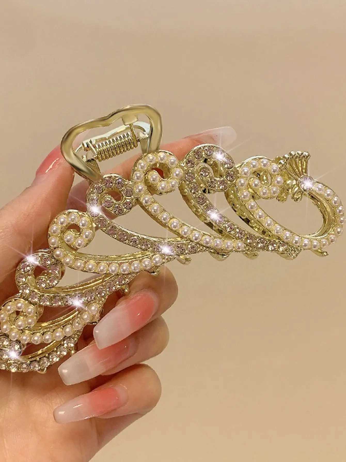 1 fashionable Exqusite crystal peacock pearl hair claw suitable for womens party small ponytail hair accessoriesT250425