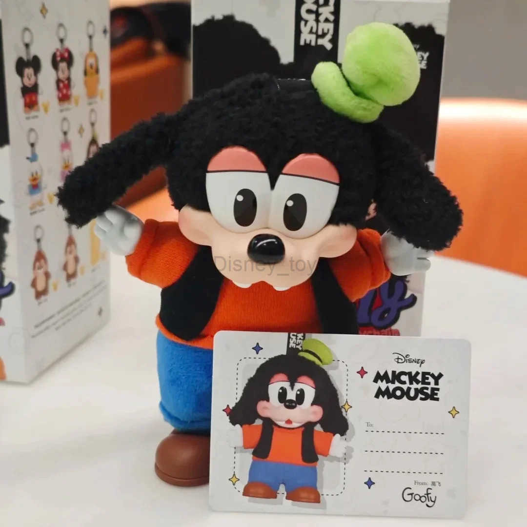 Mickey Family Cute Together Keychain Series Blind Box Vinyl Doll Anime Picture Decoration Series Childrens Gifts Y250425