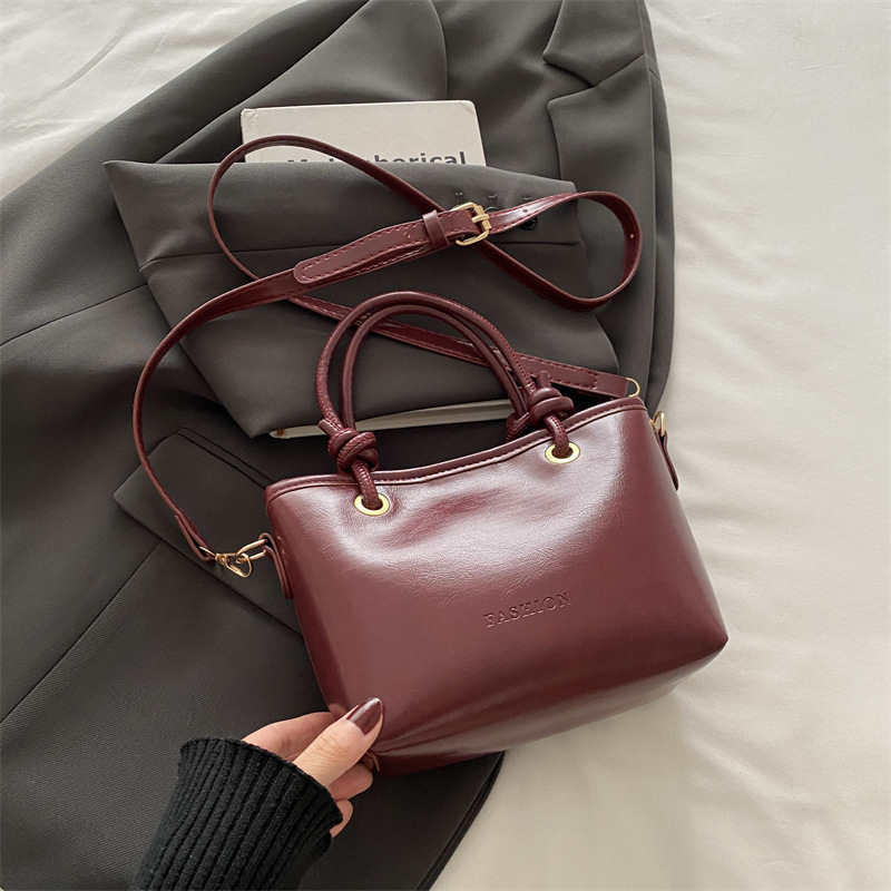 2025 New Crossbody Autumn And Winter Fashion Simple Women's High-end Sense Shoulder Bag Handbag Women