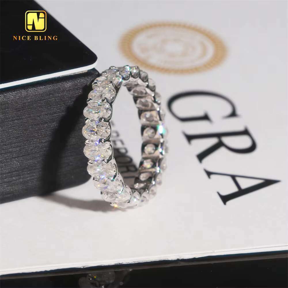 Oval Cut Silver Plated Wedding Ring VVS Moissanite 925 Silver Rings Daily Jewelry Diamond Engagement Ring for Women Men