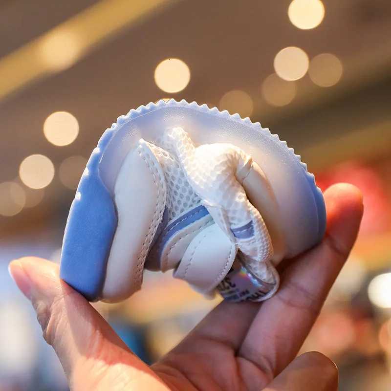 Childrens Baby Soft Sole Sports Walking Spring Autumn Mesh Fabric Anti Slip Casual Shoes for Boys Girls Kids C260130