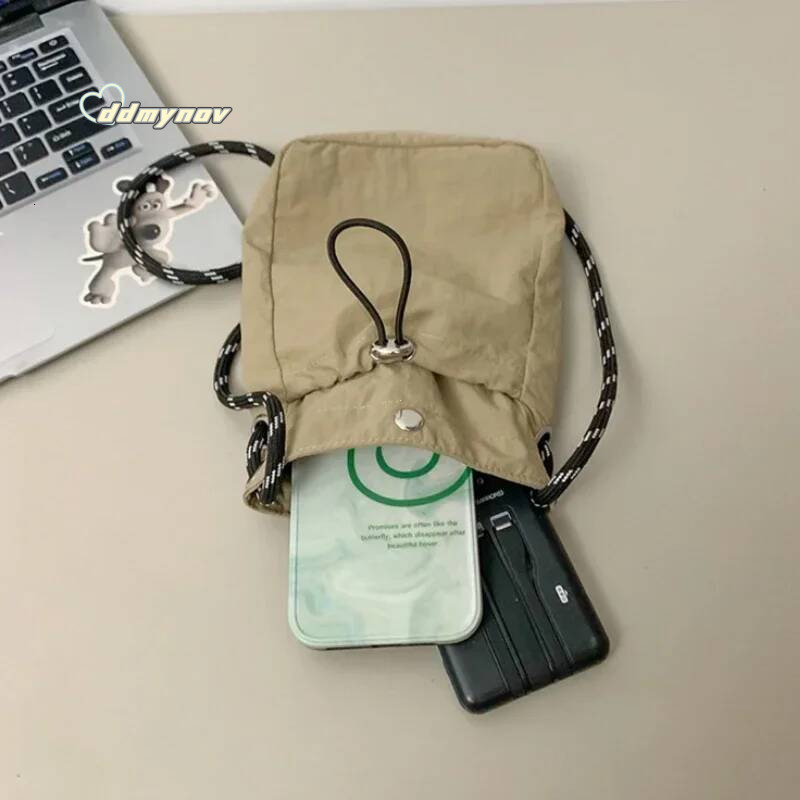 Korean Mini Nylon Shoulder for Men Women Chic Crossbody Bucket Bag Casual Small Handbag Drawstring Buckle Purse Phone Pouch ddmynov