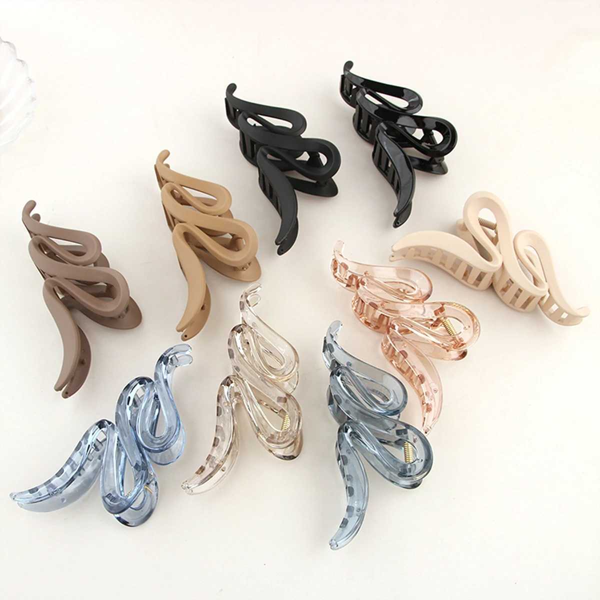 13cm acrylic female hair clip matte wavy hair clip claw clip hair accessory girls headwear 4 solid colors 3 transparentT250425
