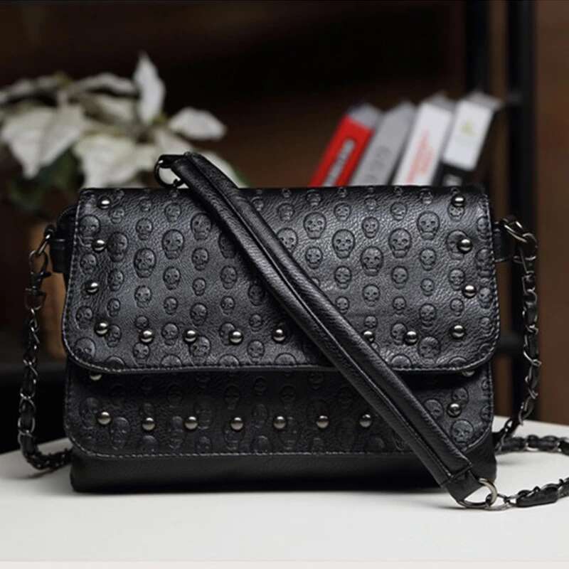JIEROTYX England Style Crossbody Leather Small Skull Shoulder Bag Chain Clutch Women Bags Designer Drop
