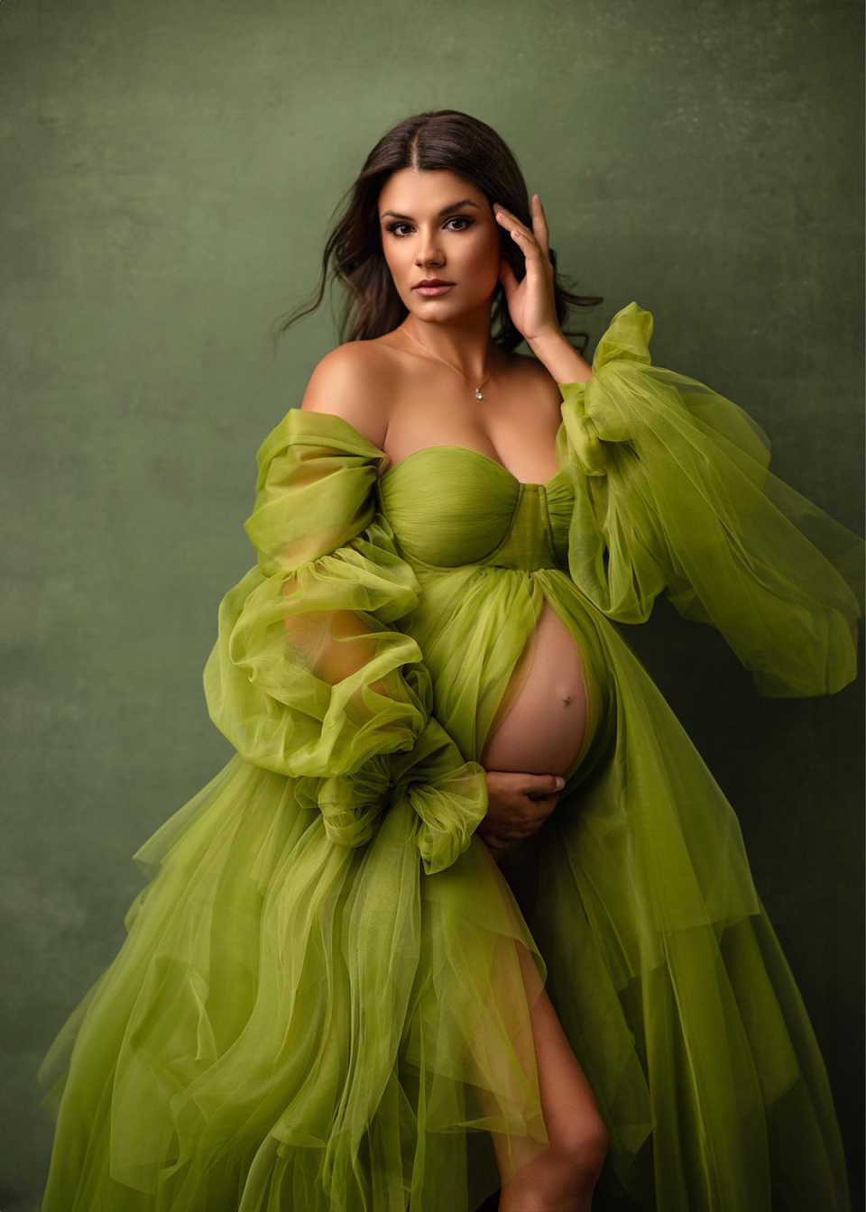 Graceful Green Ruffles Sleepwear Robes Ruffles Deep High Split Plus Size Pregancy Women Gowns for Special Occasion Photoshoot Boudoir Lingerie Bathrob