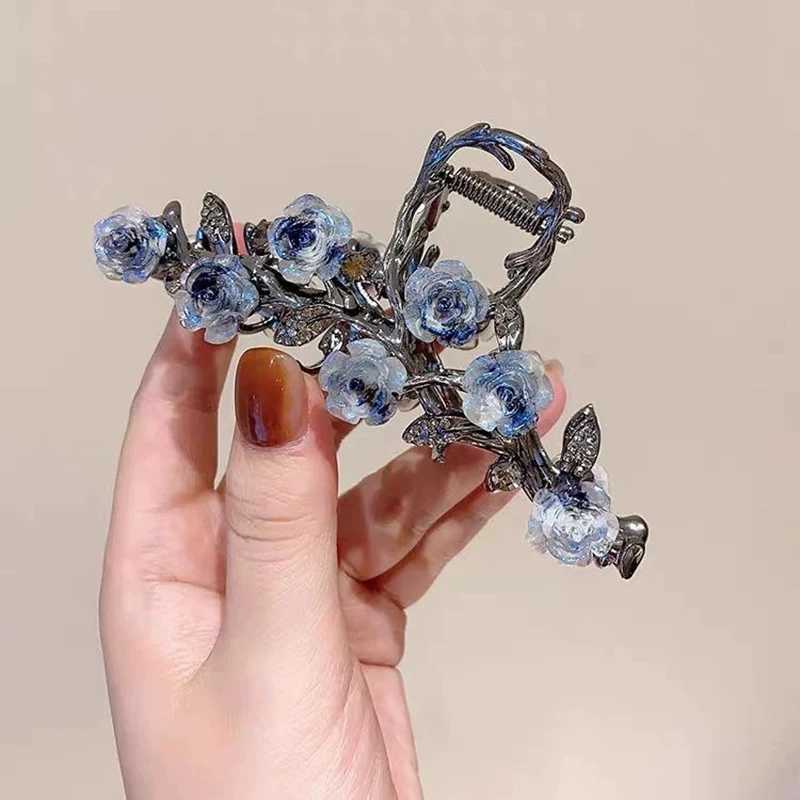 High end temperature aerosol Blue Mountain camellia clip for womens hair shark clip elegant dress hair accessoriesT250425