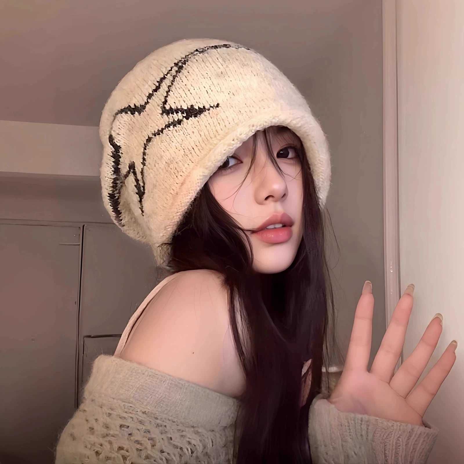 Autumn and Winter Knitted Wool Pullover Hat with Fleece Lining Large Head Circumference Ear Protection Rolled Edge Slouchy Hat W251125