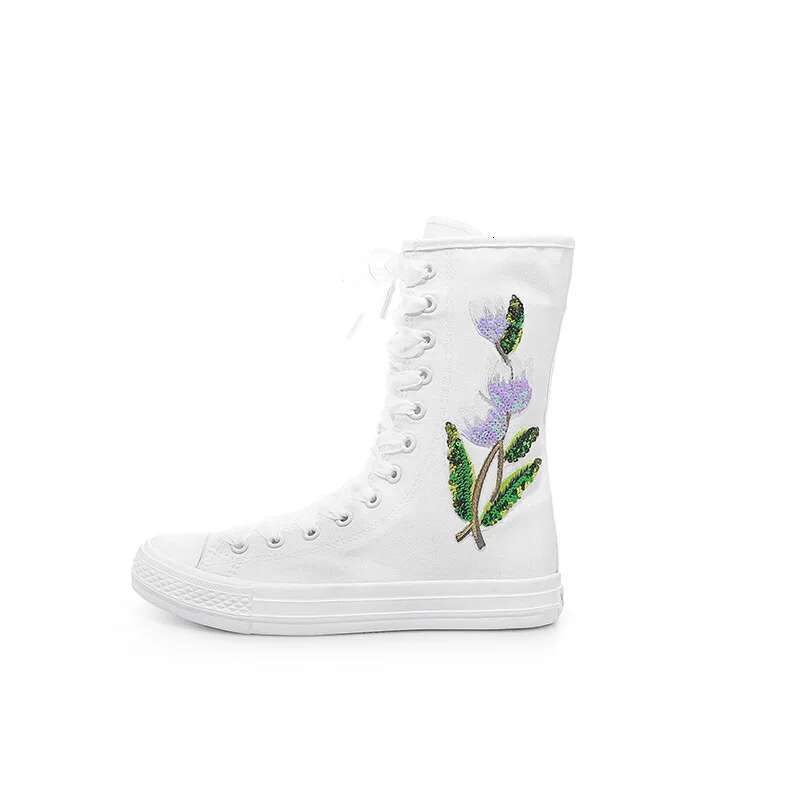 Spring new medium-sized color lace-up sequin embroidered canvas soft sole flat inner heightening large size women's shoes
