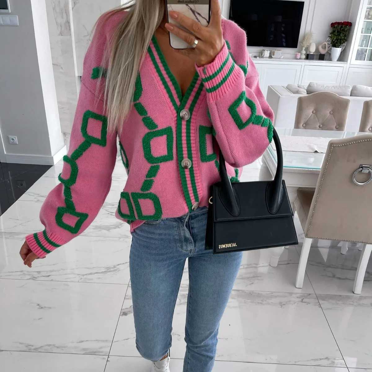 2025 Knitted Cardigan Color-blocking Fashion Womens Long-sleeved Loose V-neck Sweater Thick Warm Women Casual Printed CardiganT251125