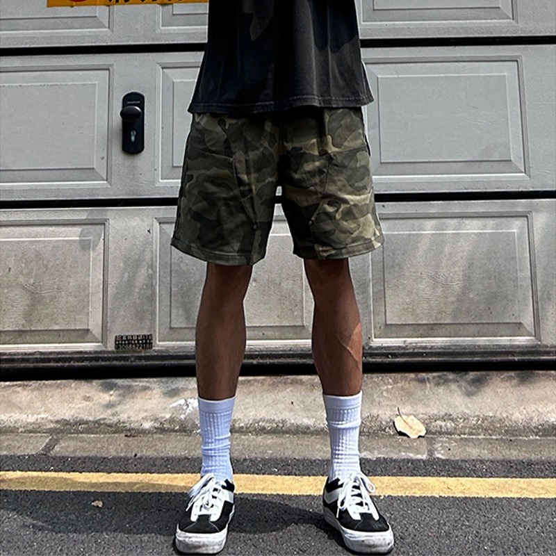 Camouflage shorts, American style multi pocket work summer cropped loose casual mid length pants, trendy