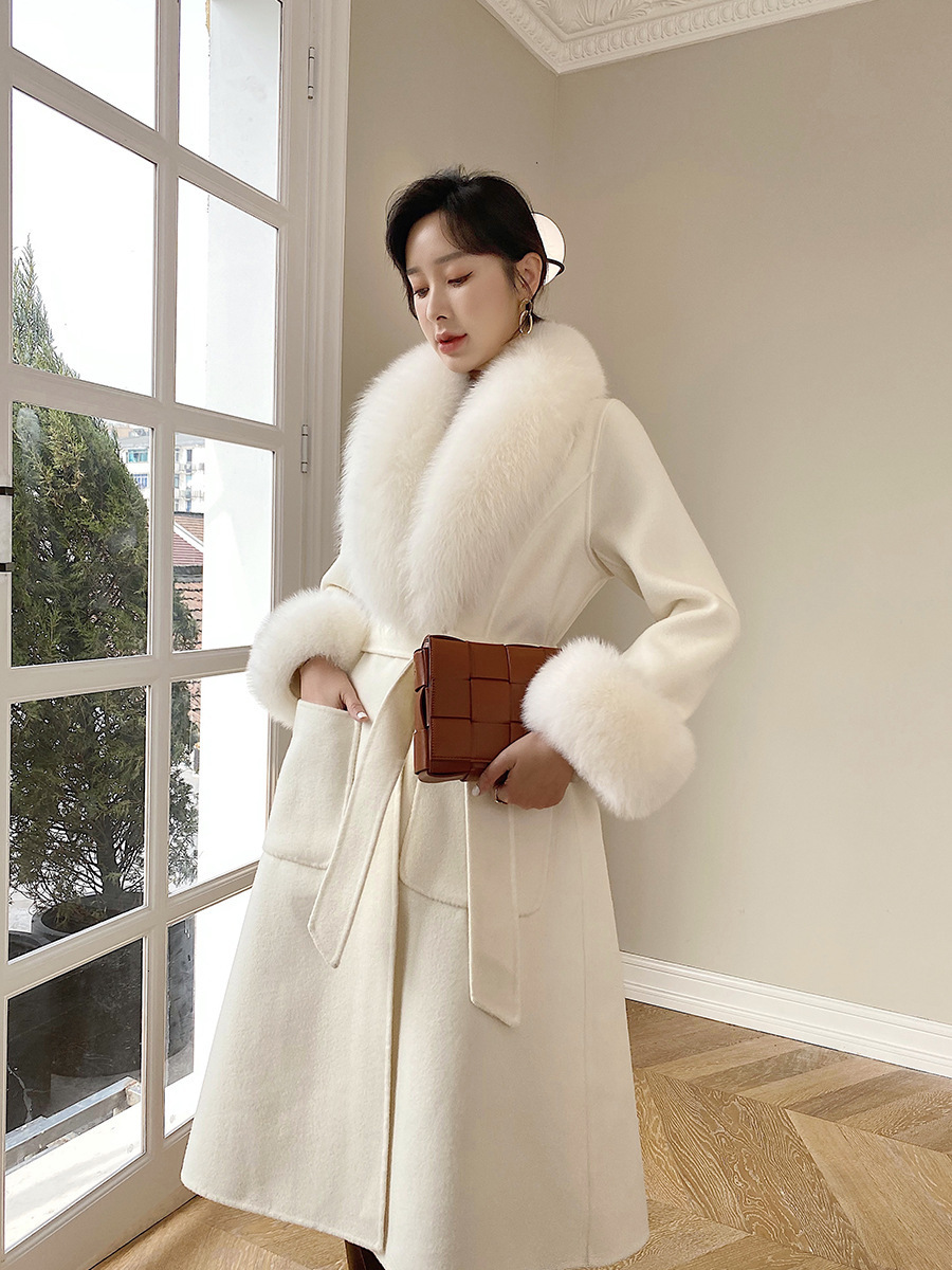 Fashion Women Woolen Coat Winter Slim Solid Pocket Double-Breasted Big Fur Collar Thick Warm Woolen Coat Female Outwear 240822
