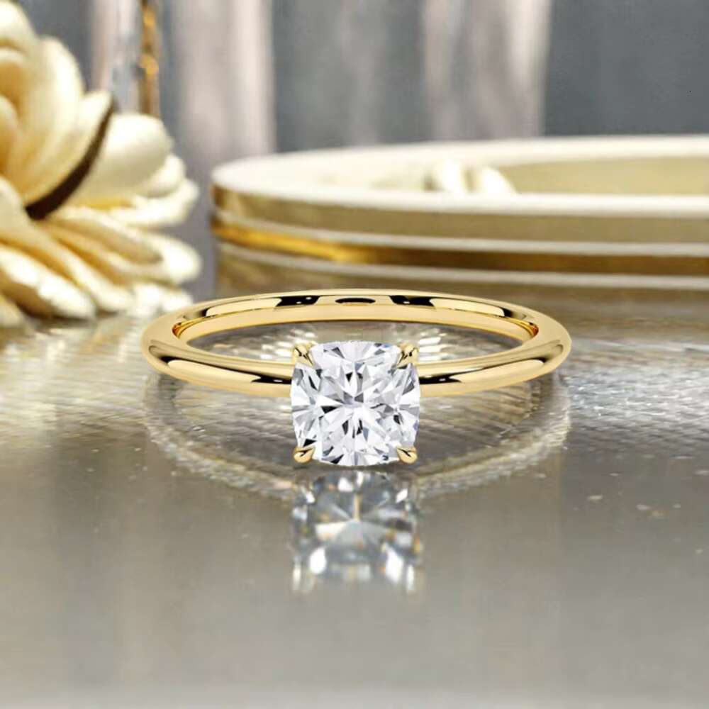 Customize Fashion Jewelry Moissanite Diamond Wedding Rings 18K Plating Gold Sterling Silver Casual Rings for Ladies Jewellery