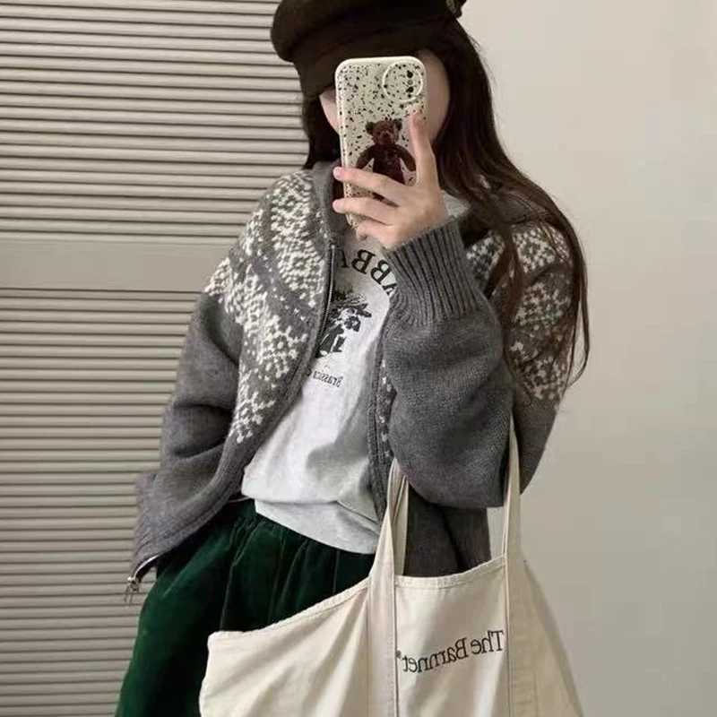 NEW Korean Loose Zipper Knitted Sweater Jacket Gentle Style Women Jacquard Hooded Coats Cardigan Retro Autumn/Winter ClothesT251125