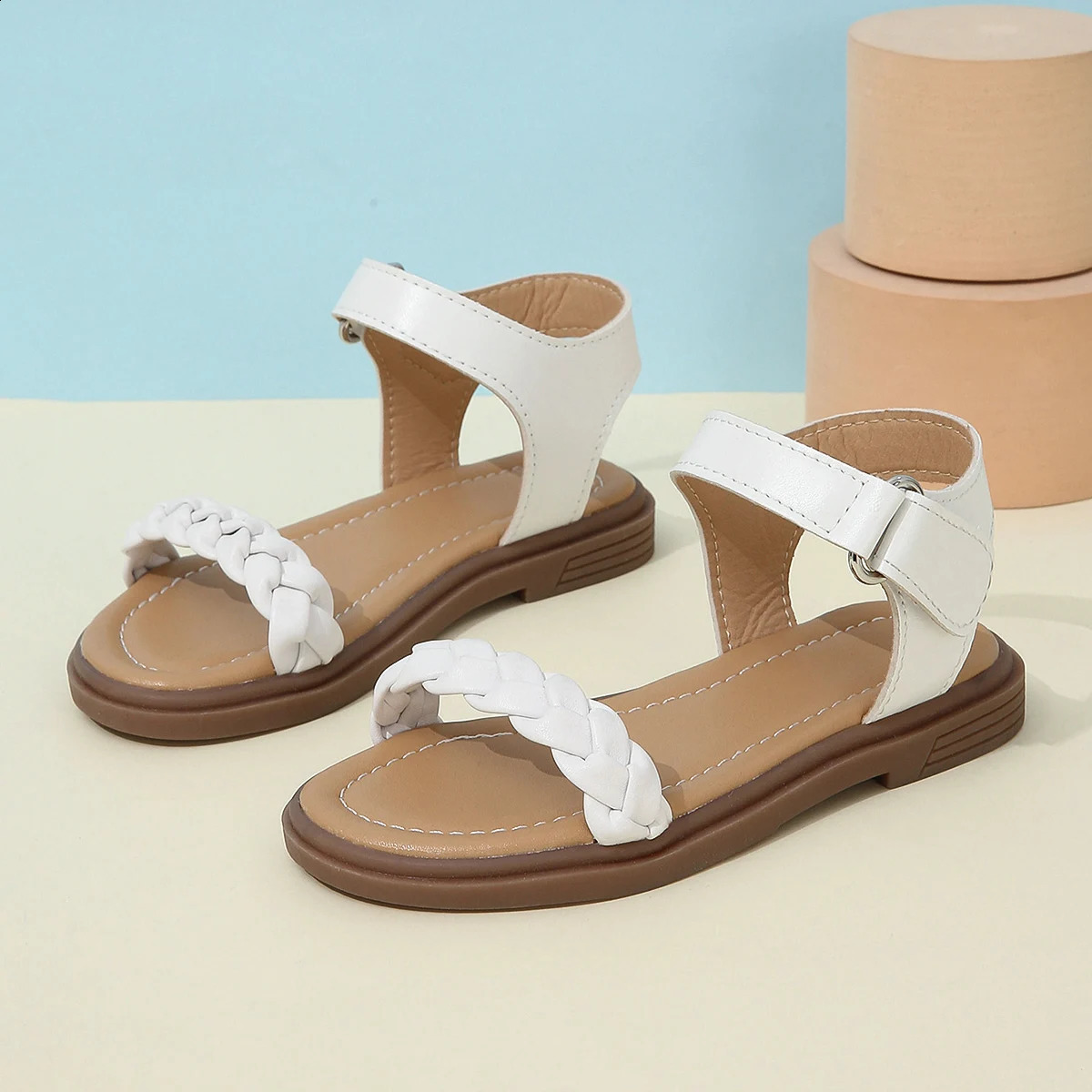 Girls Sandals Summer Medium sized Childrens Princess Soft soled Shoes 250424