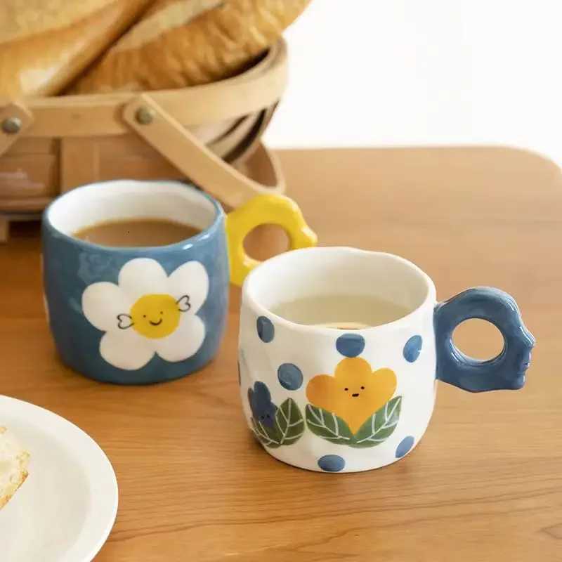 Ceramic Cups INS High-value Flowers Mugs Creative Handles Coffee Cups Oatmeal Breakfast Cups Couples Y251125