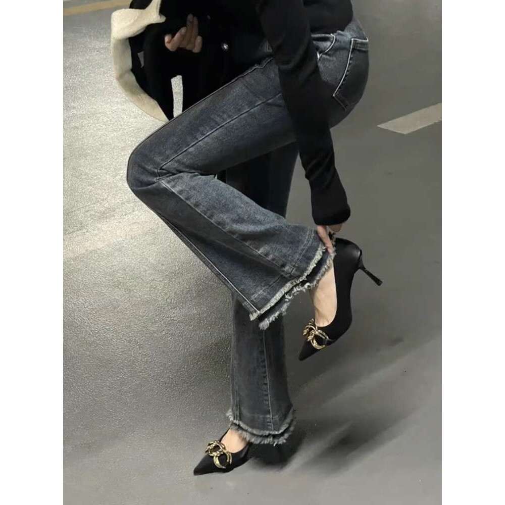 Thin heeled 2024 Spring and Autumn new pointed single shallow mouth versatile women's shoes chain sexy high heels