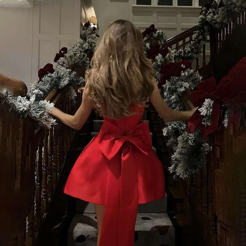 Dongdumaoyi Townlike Waist Wrap A Line Pleated Christmas Dress Women Mini Spring Summer Bow Backless Nightclub Sexy Party Dresses