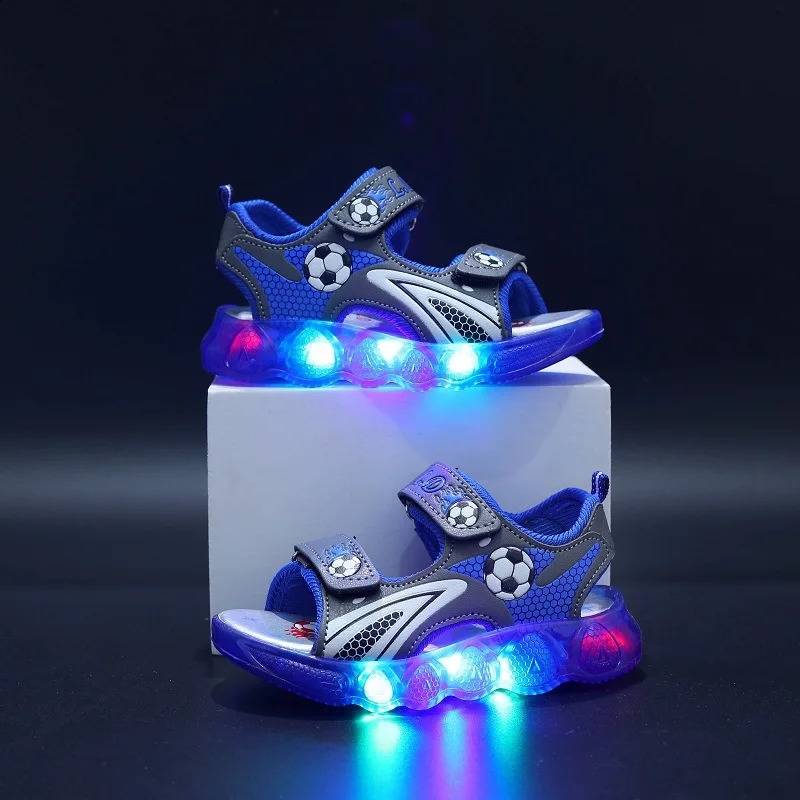 Childrens LED light shoes little boys sandals with lights childrens glowing beach shoes childrens glowing soft soled sandals 250424