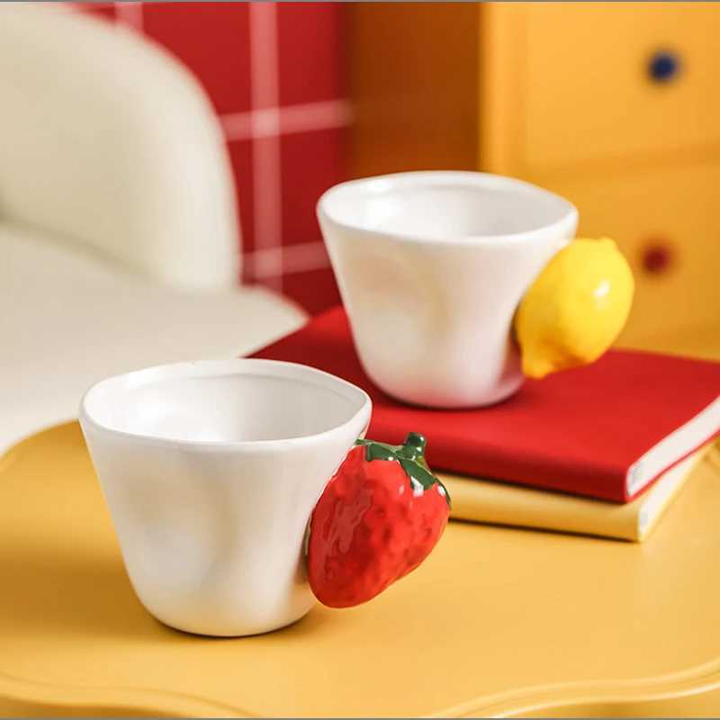 European Ceramic Coffee Mug Strawberry Lemonade Cup Exquisite Afternoon Camellia Flower Tea Cup Home Breakfast Mug Girl Gifts Y251125