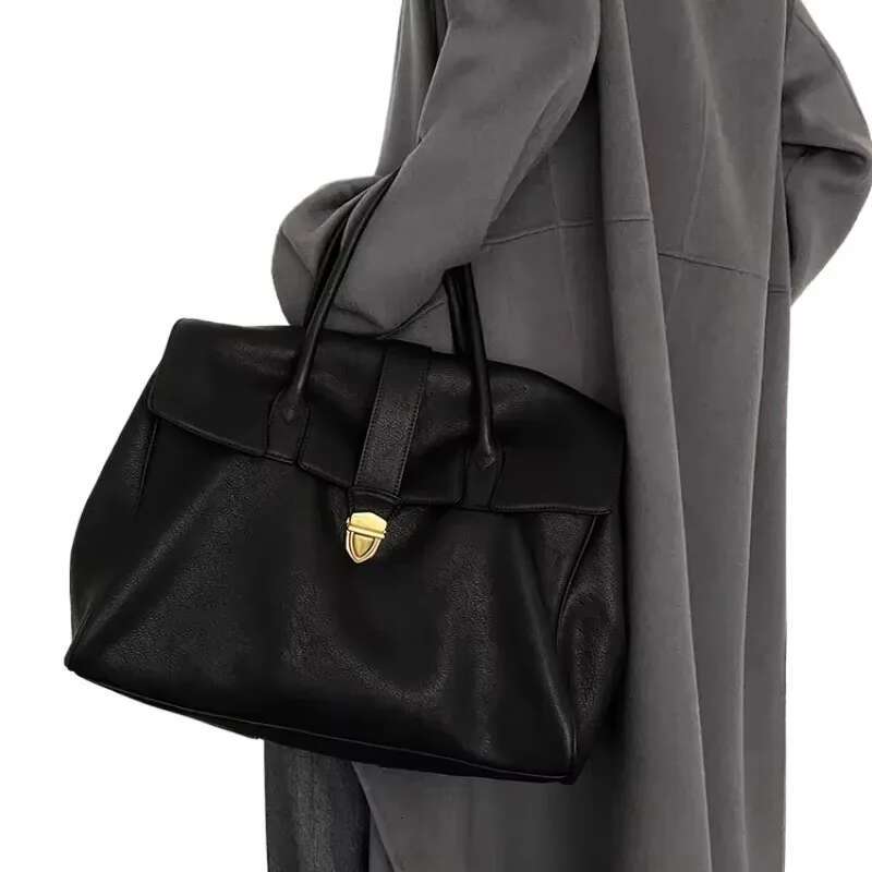 Designer Tote High Quality Genuine Leather Lock Handbags New In Large Capacity Briefcase Vintage Casual Shoulder Bag
