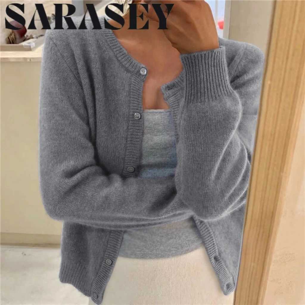 2025 New Loose Womens round Neck Short Knitted Cardigan Autumn Winter New Style Small Size Open Front Sweater OuterwearT251125