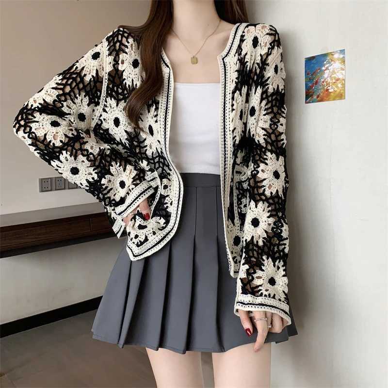 Daisy Crochet Cardigan for Women Openwork Long Sleeve Open Front Knitted Jacket Vintage Festival OutfitT251125