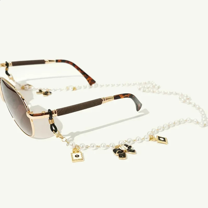 Black White Bow Pearl Glasses Chains Sunglasses Accessory for Women Lanyards Accessories 250424