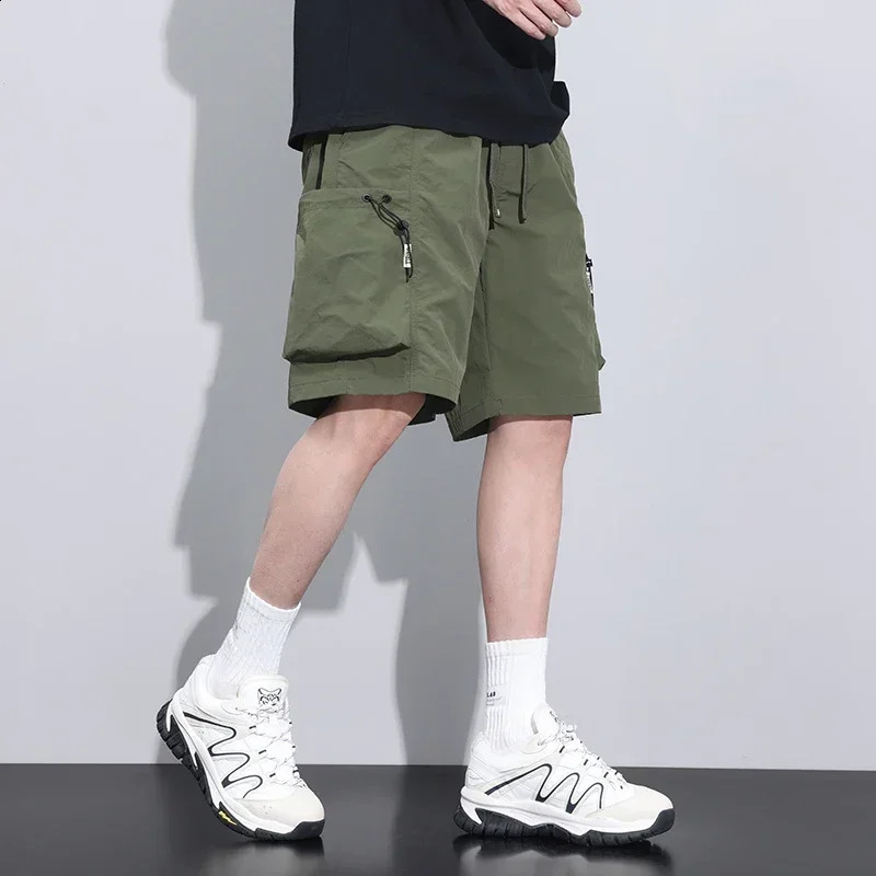 4color summer mens thin cargo shorts with pockets fashionable Korean streetwear hiphop highquality clothing 250420