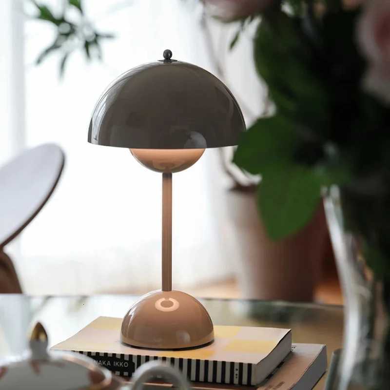 Tradition Flowerpot Portable LED Table Lamp Showcases a Simple yet Elegant Design Rechargeable Mushroom Dimming Touch Stick LampM251125