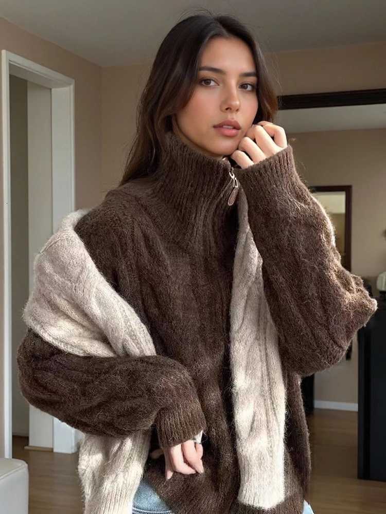 Autumn/Winter Zipper Cardigan Sweater Women Turtleneck Loose Casual Cardigan Retro Solid Knitted Jackets Sweet Soft KnitwearT251125