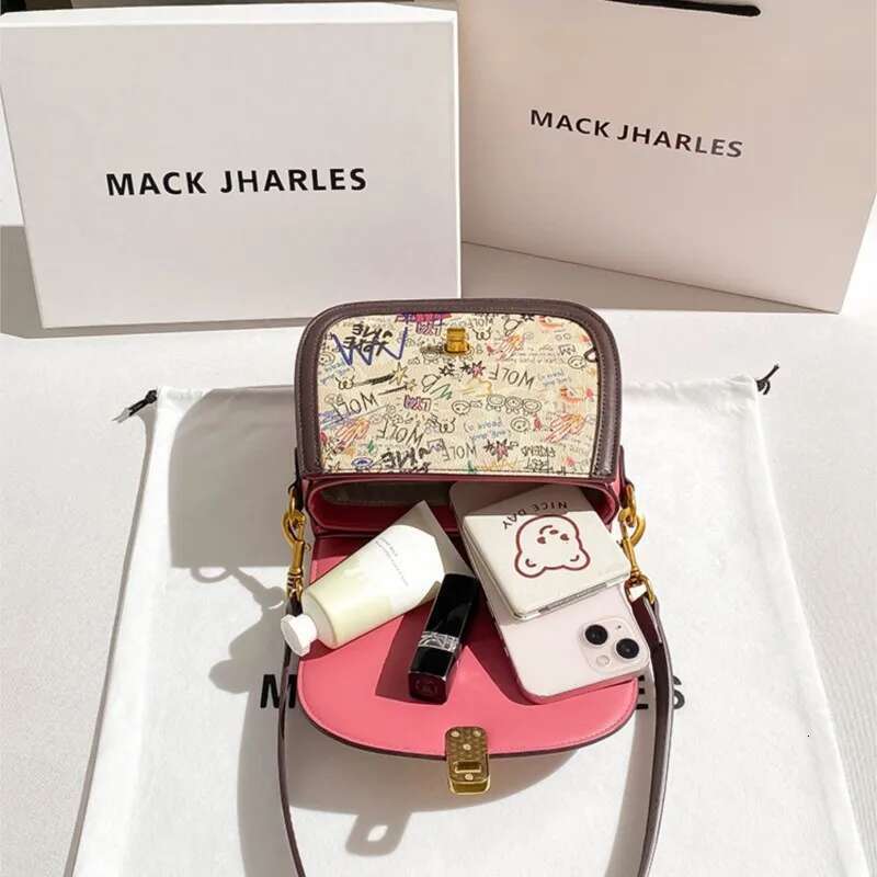 Women's Handbag High-End Designer Graffiti Shoulder 2024 New Retro Contrasting Color Commuting Small Square Bag