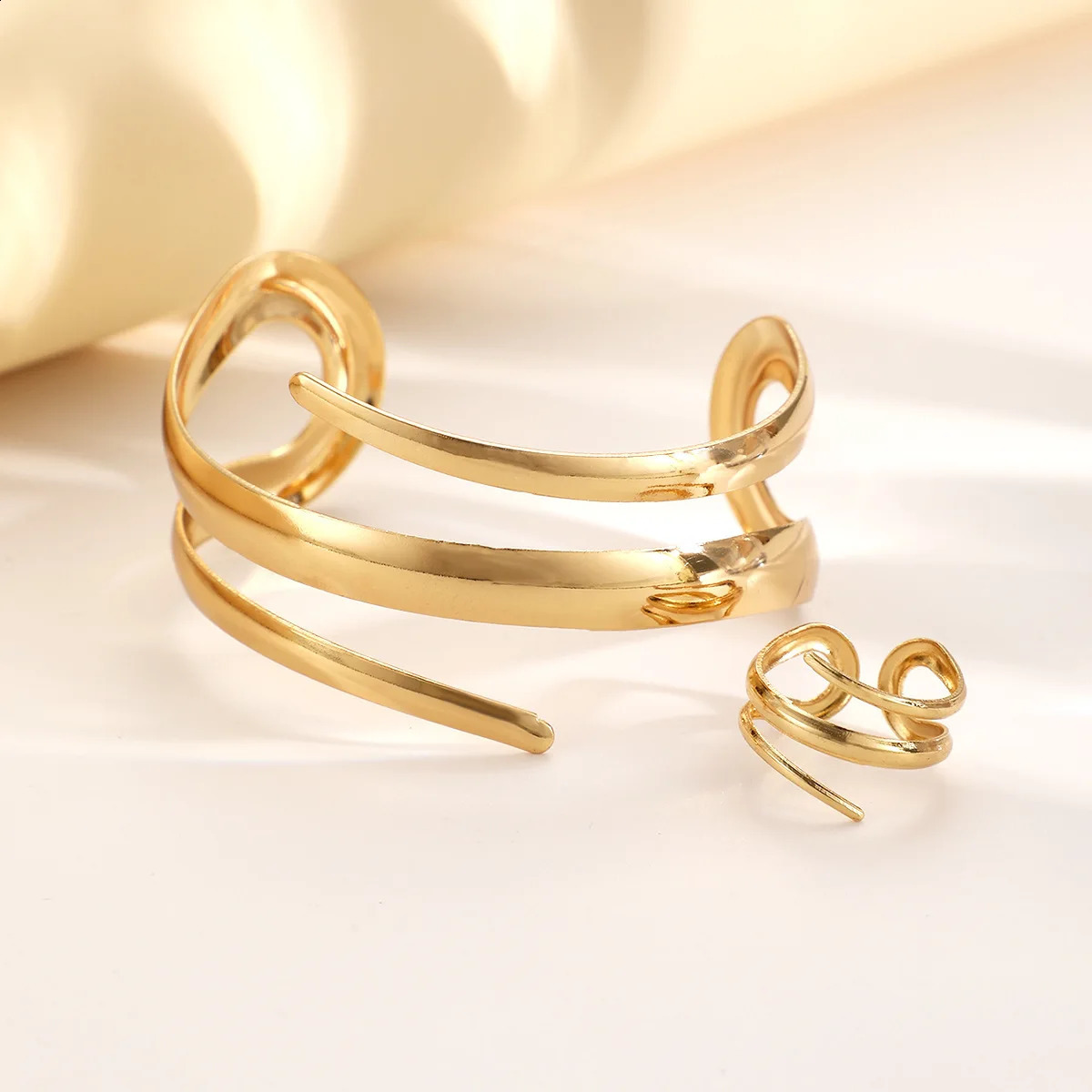 Stainless steel water droplet bracelet set for womens geometric teardrop open wristband irregular twisted jewelry 250415