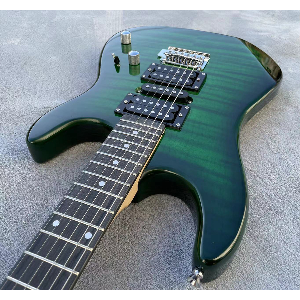 OEM 6 Strings Electric Guitar Tremolo Set of Beautiful Design Strings Green Guitarra Top Glossy Finished with Soft Bag Belt