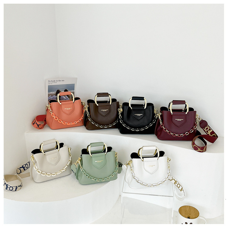 New Free Delivery Designer Shoes By 2025 Women's 2024 New Bucket Popular Korean Version Handbag Shoulder Commuting Crossbody Bag