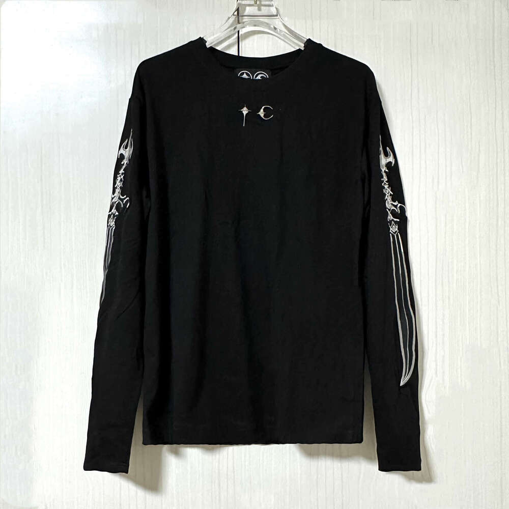 Ten thousand needle embroidery THUG CLUB and sword print long sleeved T-shirt trendy brand versatile casual loose base shirt for men