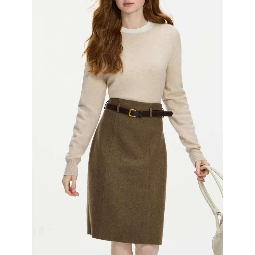 FSLE 100% Seamless One-Piece Knit Shirt For Women 2024 Winter New Design Wool Crew Neck Versatile Sweater 24Fs14091