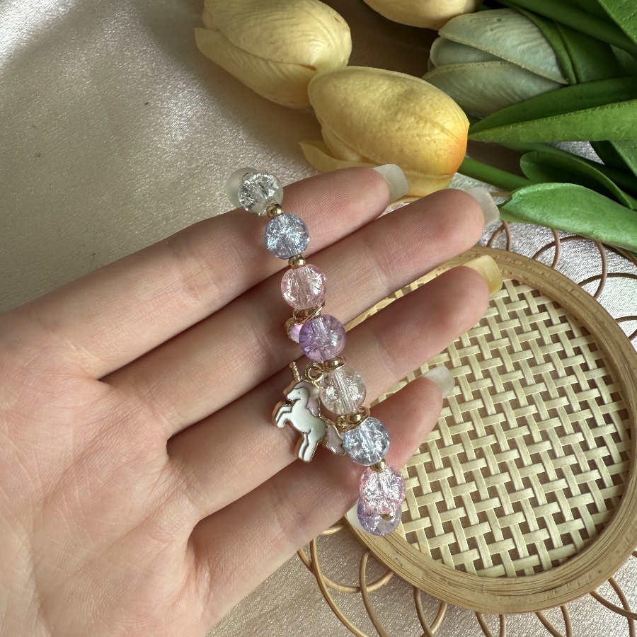 Charming Multi-colored Glass Beads Bracelet Featuring Tiny Horseshoe Charms