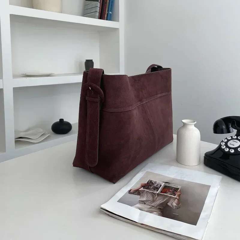 Designer Bag Simple Reddish Brown Large Capacity Bucket Tote Genuine Suede Cow Leather Women Shoulder Bag Matte Coffee Winter Trend Handbag