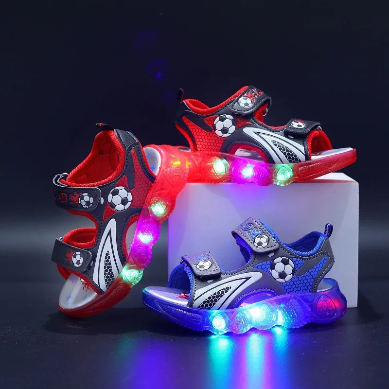 Childrens LED light shoes little boys sandals with lights childrens glowing beach shoes childrens glowing soft soled sandals 250424