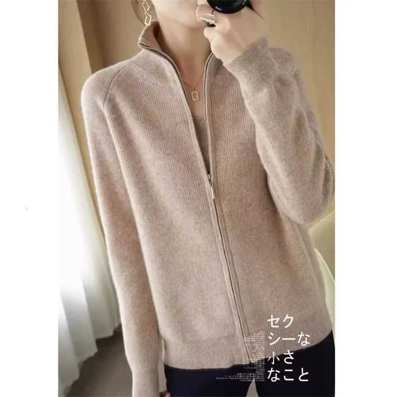 Solid Color Zipper Jacket Autumn New Knitted Sweater Cardigan Womens Standing High Neck Loose Slimming Knitted Sweater SpringT251125