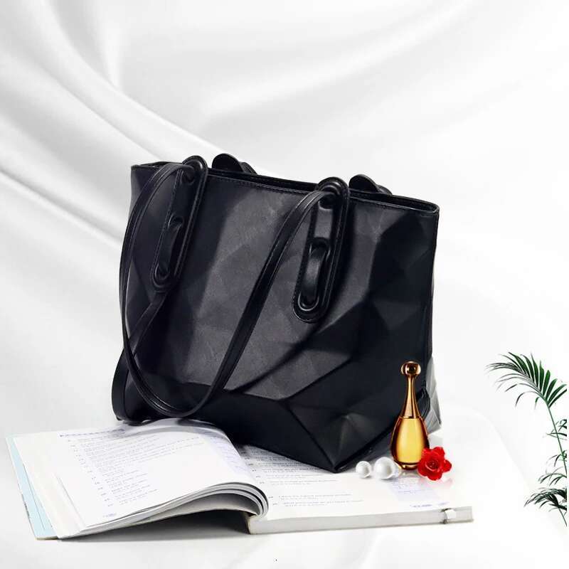 Geometric Design Black Silicon Tote For Women, Large Capacity Shoulder Bag Track Series Bao Bolsos Mujer